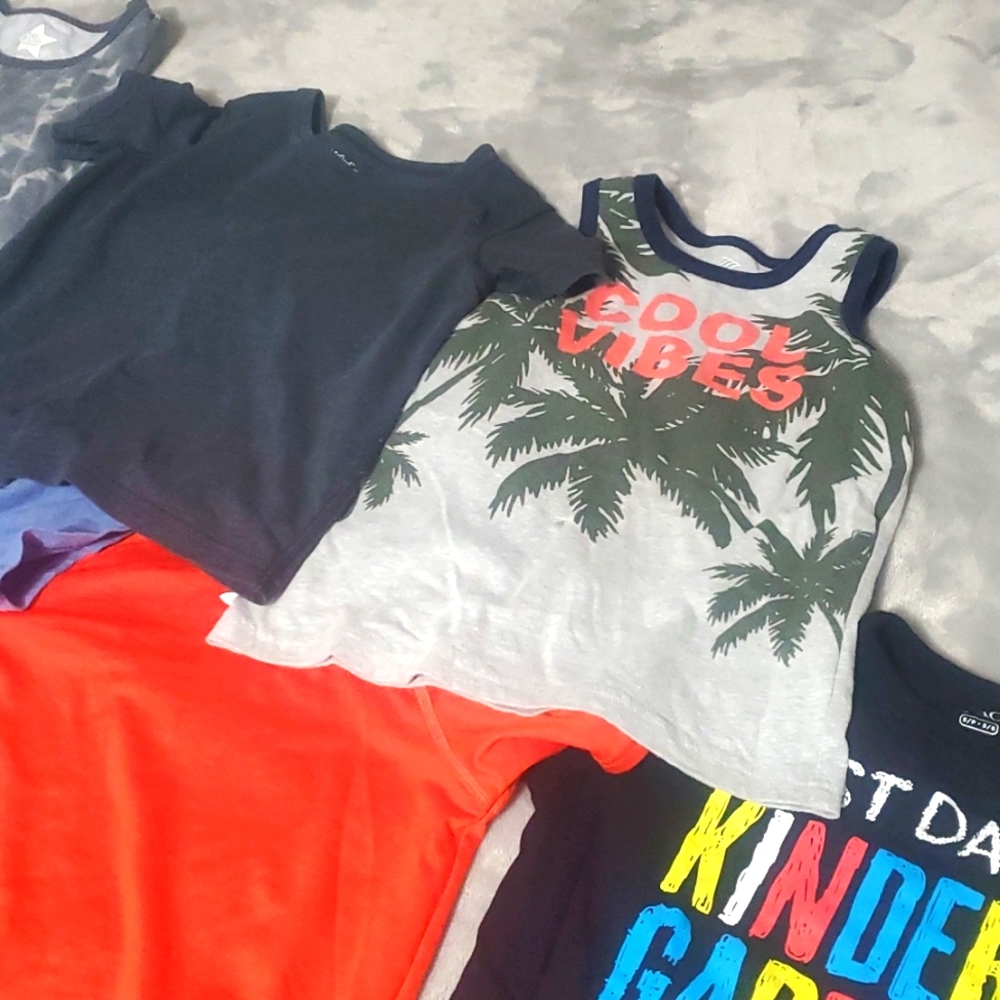 Lot of 9 tops boys size 5T 5/6 - Picture 5 of 6